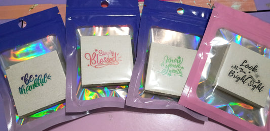 RANDOM MINI KEEPSAKE