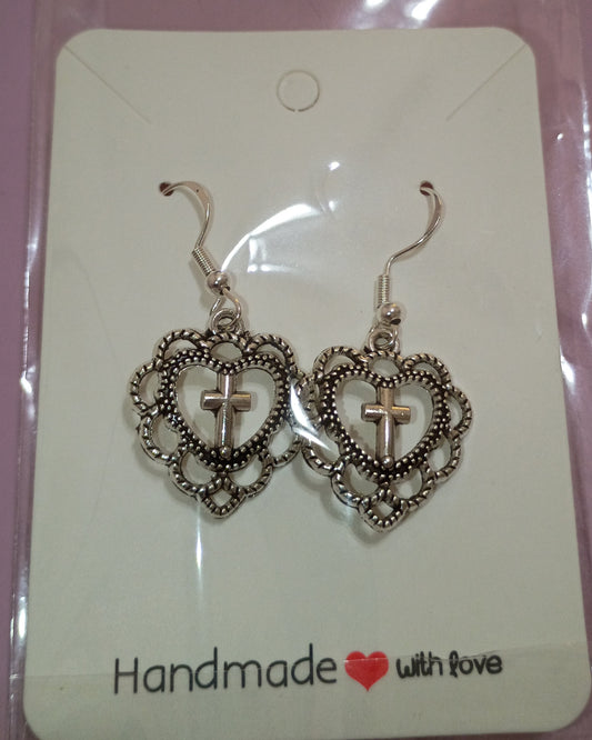 HANDMADE HEART SHAPED EARRINGS